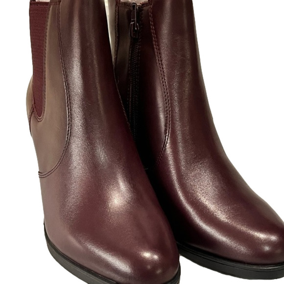 New! Giani Bernini Womens Korma Leather Almond Toe Ankle Chelsea - Picture 5 of 15